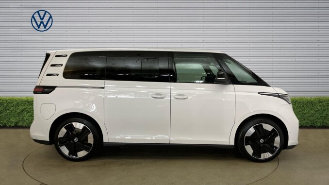 Volkswagen ID. Buzz 210kW Style Pro 79kWh 5dr Auto [Design+] Electric Estate - Image 4